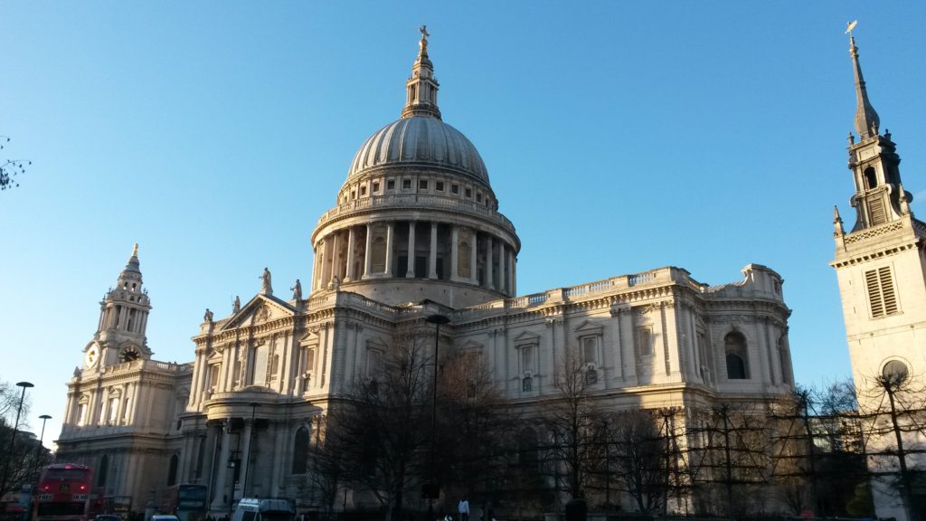 Igrejas e museus de Londres