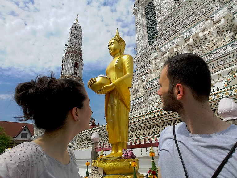 Templo Budista Wat Arun em Bangkok, Tailândia