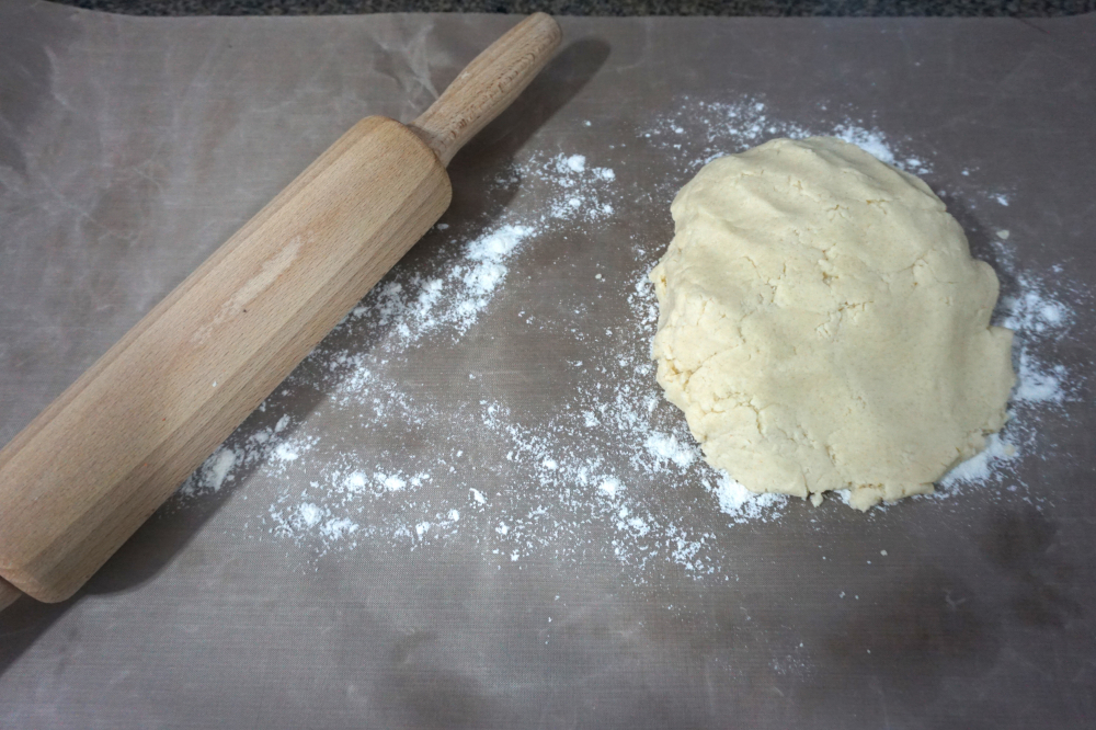 Abrindo a massa de shortbread - receita escocesa