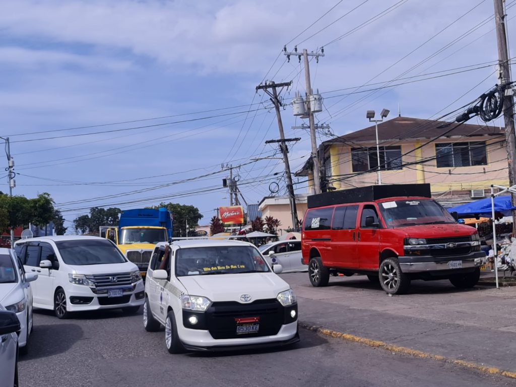 Trânsito na Jamaica